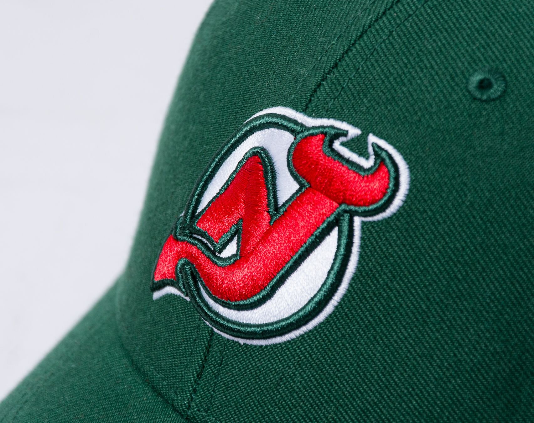 New Jersey Devils Stanley Cup 2003 Sure Shot Vintage MVP Snapback NHL Cap  Green