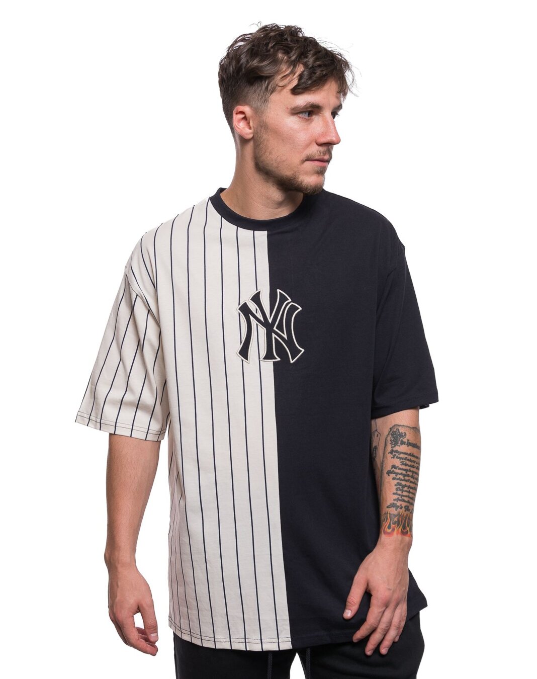 Triko New Era MLB Half striped Oversized Tee New York Yankees Navy / Off  White - Snapbacks