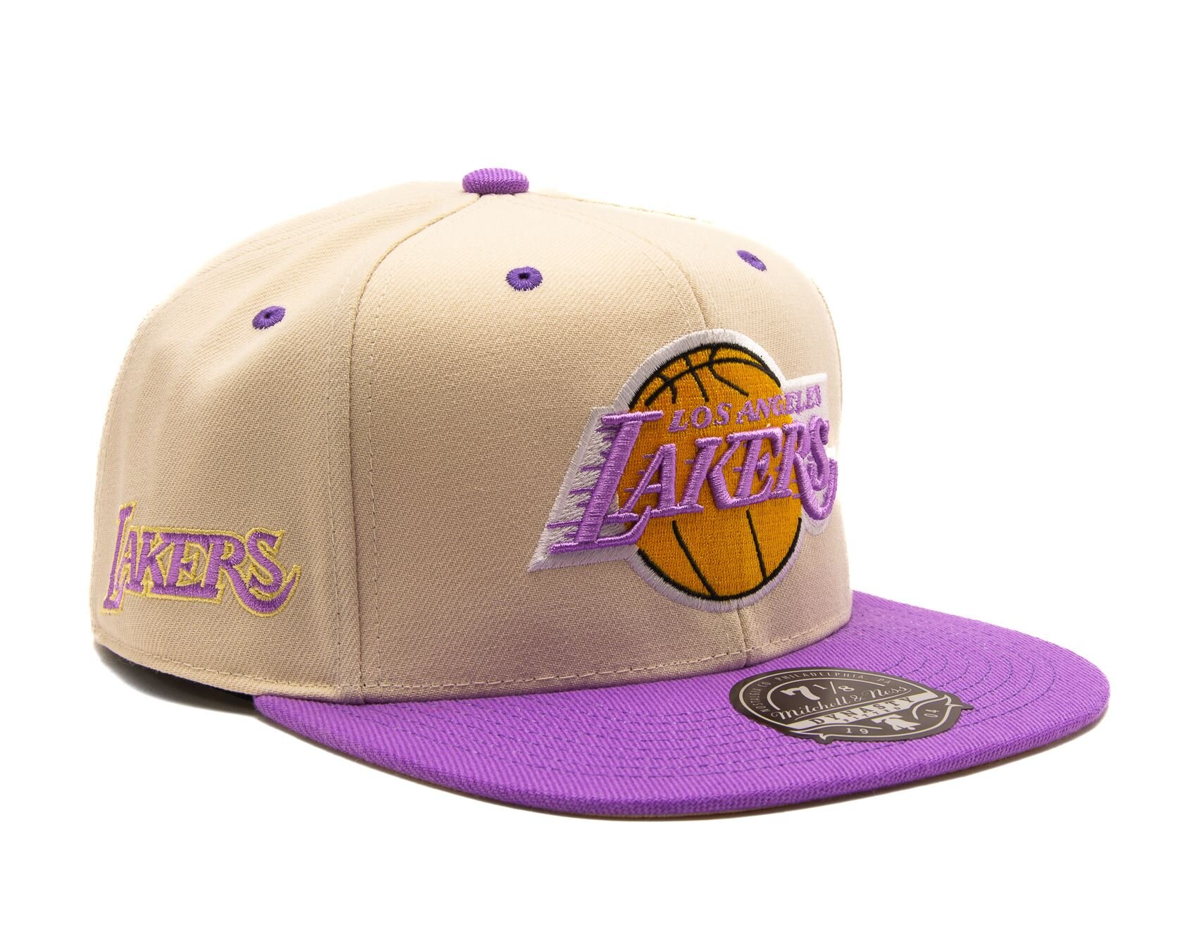 Hop on Fitted Los Angeles Lakers