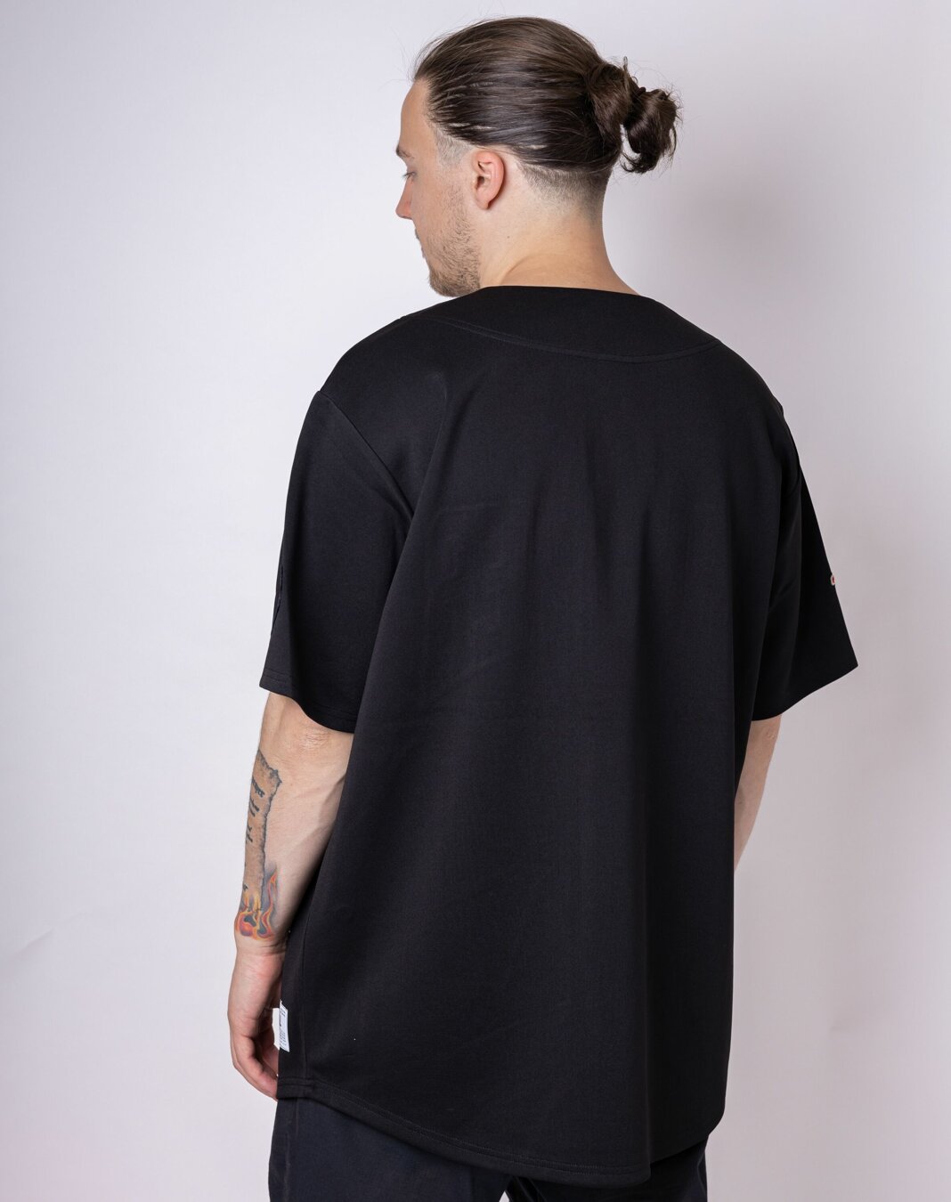 Dres HUF × Thrasher Center Field Baseball Jersey Black - Snapbacks