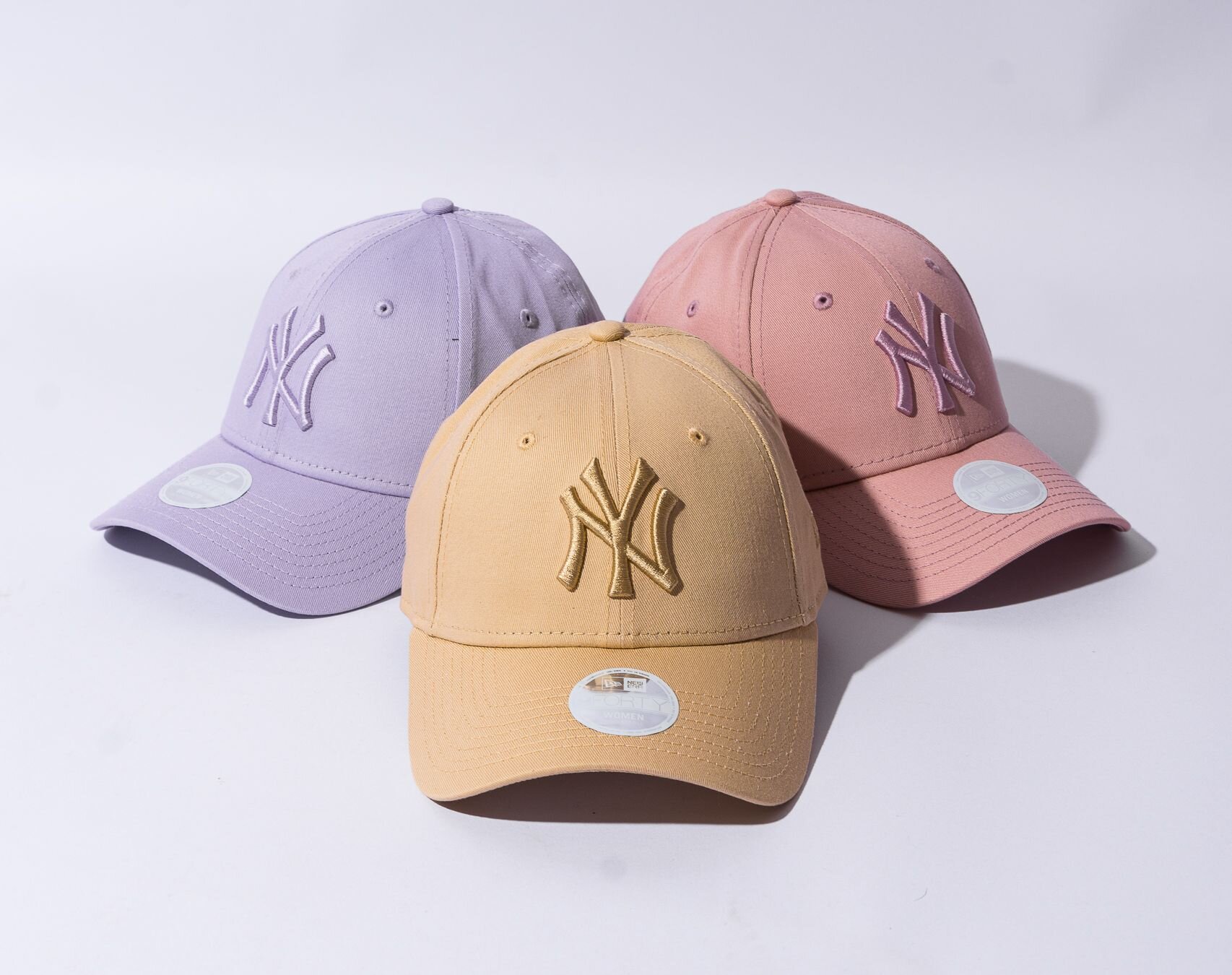 New Era League Essential 9Forty New York Yankees Cap (oatmeal)