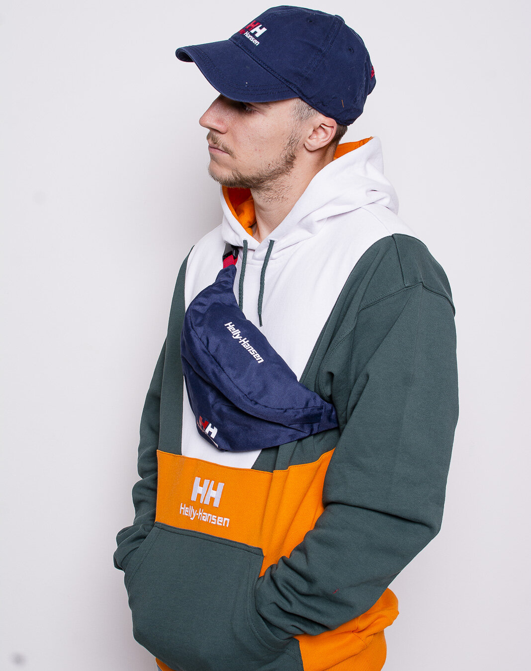 Ledvinka Helly Hansen Urban Bum Bag 2.0 690 Evening Blue Snapbacks