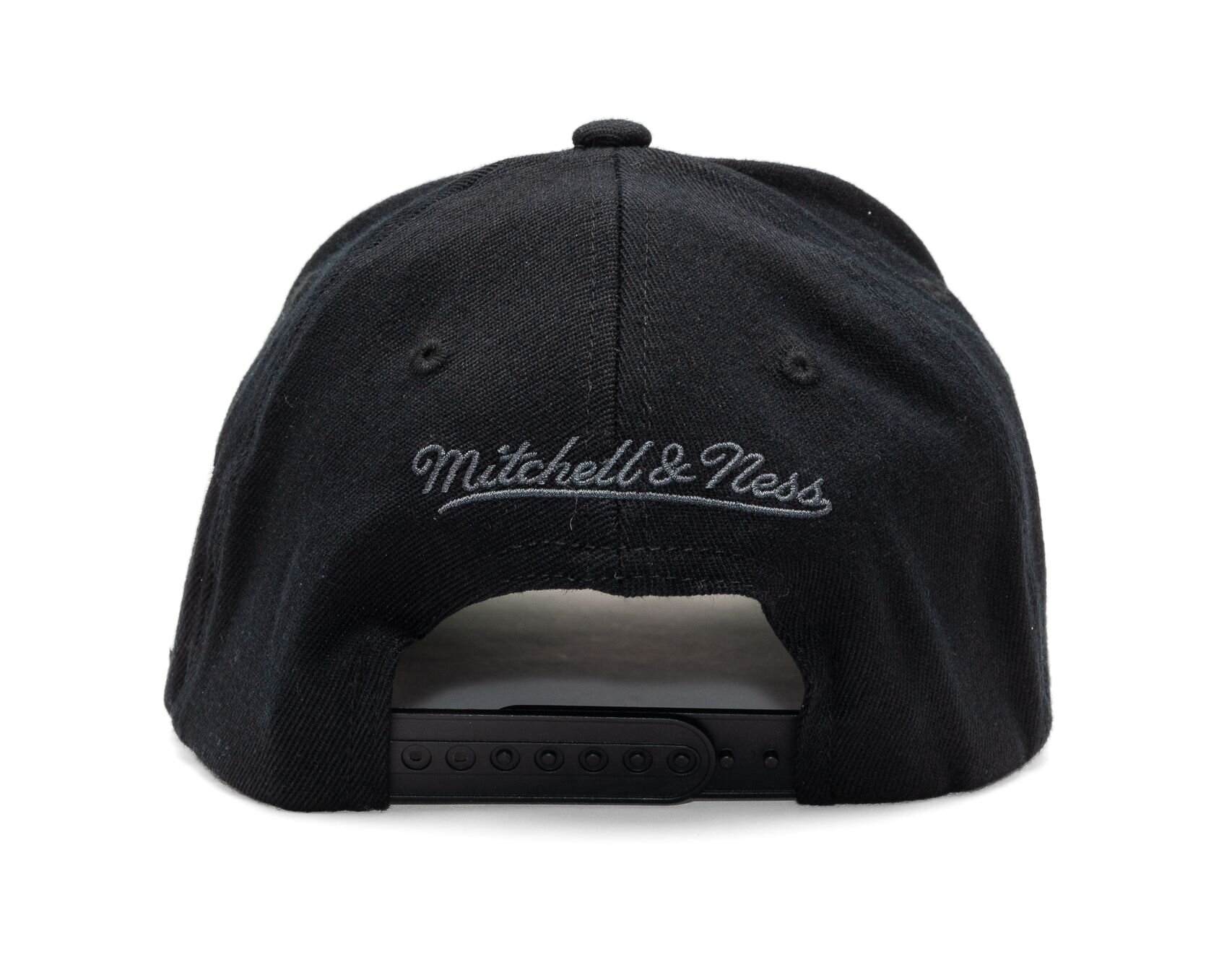 Kšiltovka Mitchell & Ness Branded Comfy Core Stretch Snapback