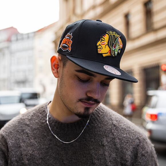 Kšiltovka Mitchell & Ness - Conference Patch Snapback Vntg - Chicago Blackhawks - Black