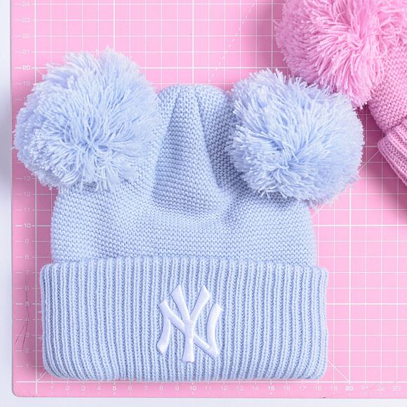 Dětský kulich New Era - Medium Knit Double Pom Beanie - NY Yankees - Pastel Pink