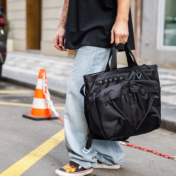 Taška Aevor - Utility Tote - Black