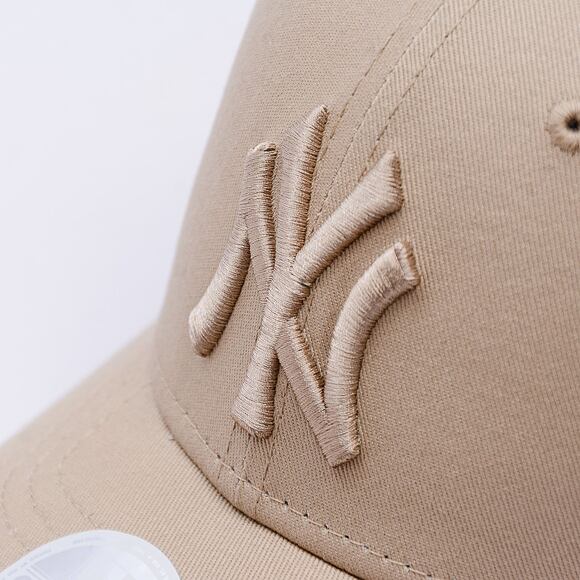 Dámská Kšiltovka New Era - MLB Essential 9FORTY - NY Yankees - Camel