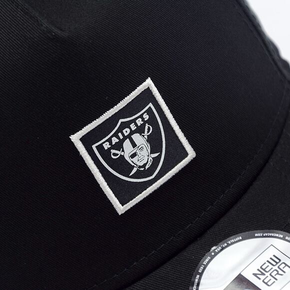 Kšiltovka New Era - 9FORTY A-Frame NFL Metallic Patch - Las Vegas Raiders - Black / Silver