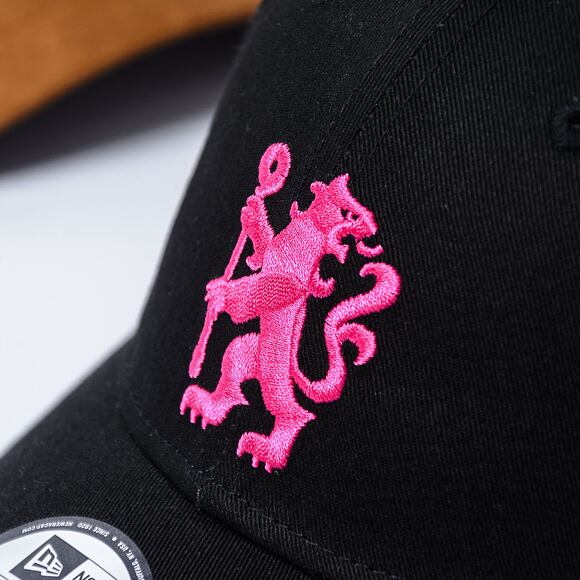 Kšiltovka New Era - 9FORTY Seasonal - Chelsea FC Lion Crest - Black / Pink