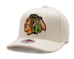 Kšiltovka Mitchell & Ness - NHL Chicago Blackhawks - Classic Red - Off White