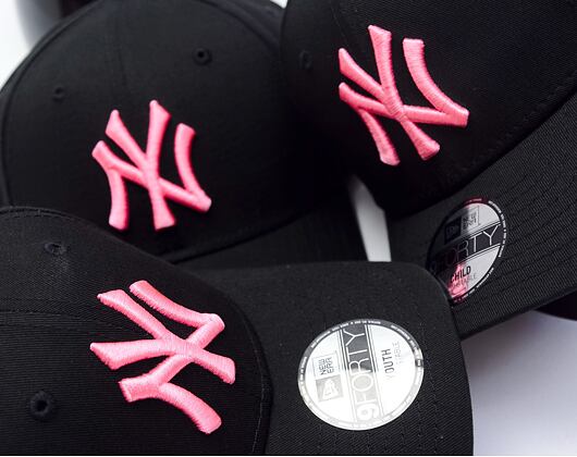 Kšiltovka New Era - 9FORTY MLB Neon - NY Yankees - Black / Pink Glow