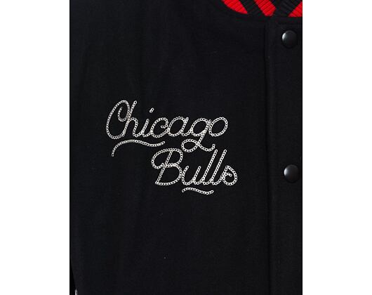 Bunda New Era - Patch Varsity Jacket - Chicago Bulls - Black / Red