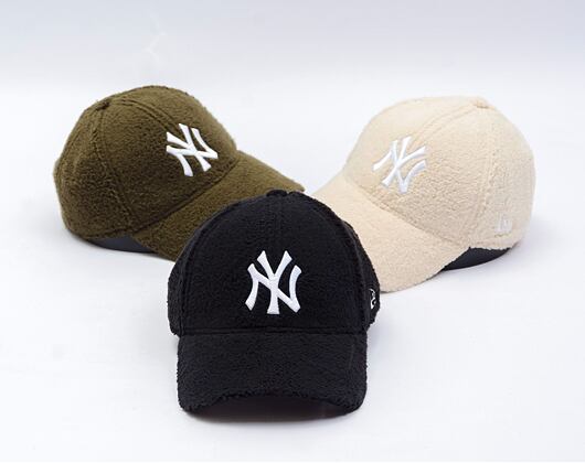 Kšiltovka New Era 9FORTY MLB Teddy New York Yankees Black / White