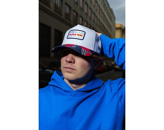 Kšiltovka New Era - F1 Abstract 9FORTY Trucker - Red Bull F1 - White