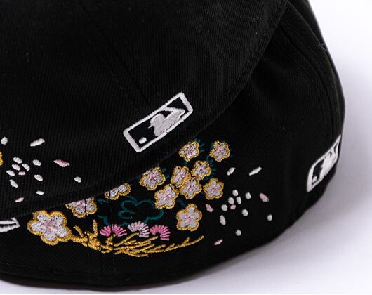 Kšiltovka New Era 59FIFTY "Cherry Blossom" Chicago White Sox