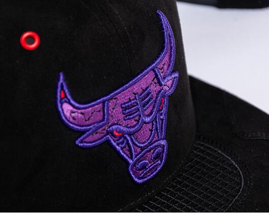 Kšiltovka Mitchell & Ness - Day 5 Snapback - Chicago Bulls - Black-Purple