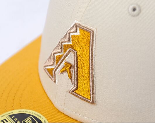 Kšiltovka New Era - 59FIFTY Low Profile "Late Fall Vibes" - Arizona Diamondbacks - Cream / Gold