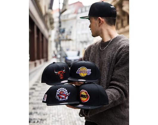 Kšiltovka Mitchell & Ness - Shine On Snapback Hwc - Toronto Raptors - Black