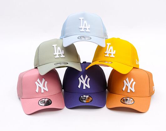 Kšiltovka New Era - MLB Essential 9FORTY Trucker - NY Yankees - Pink / White