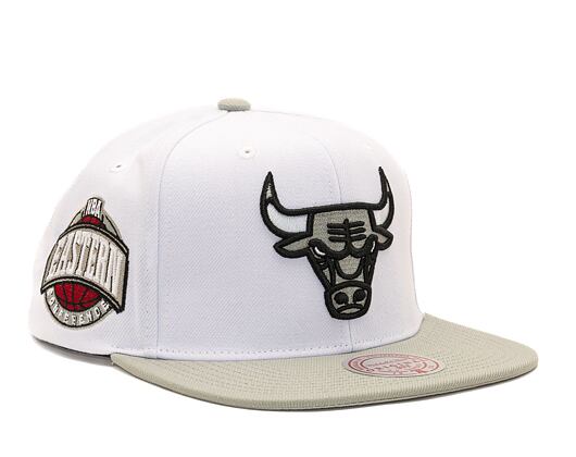 Kšiltovka Mitchell & Ness - Core Iv Snapback - Chicago Bulls - White