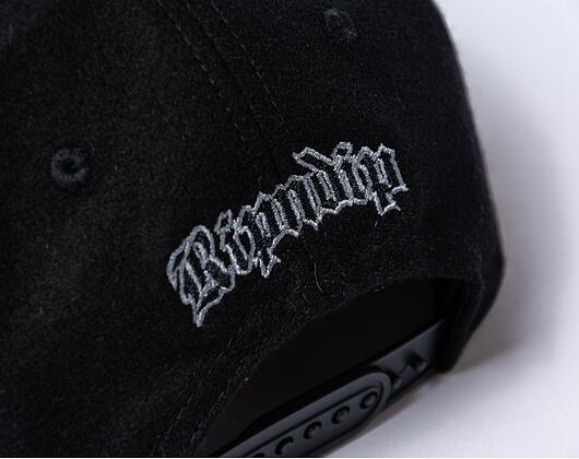 Kšiltovka Rip N Dip Rockstar Corduroy Snapback (Black)