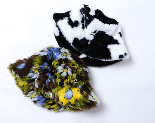 Klobouk Kangol - Faux Fur Bucket - Camo Flower