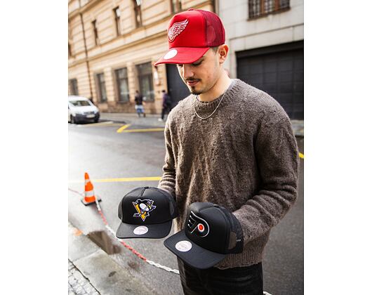 Kšiltovka Mitchell & Ness - Evergreen Trucker - Pittsburgh Penguins - Black