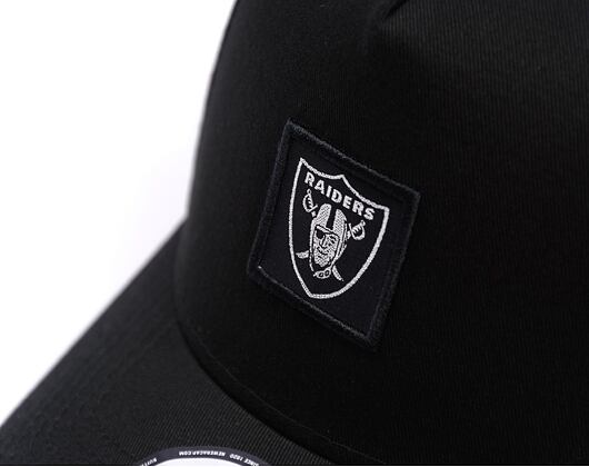 Kšiltovka New Era - NFL Metallic Patch 9FORTY A-Frame - Las Vegas Raiders - Black / Silver