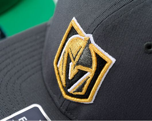 Kšiltovka Fanatics - Vegas Golden Knights - A/CAP Str Mid Crn Adj Sqv Sbk - Dark Shadow