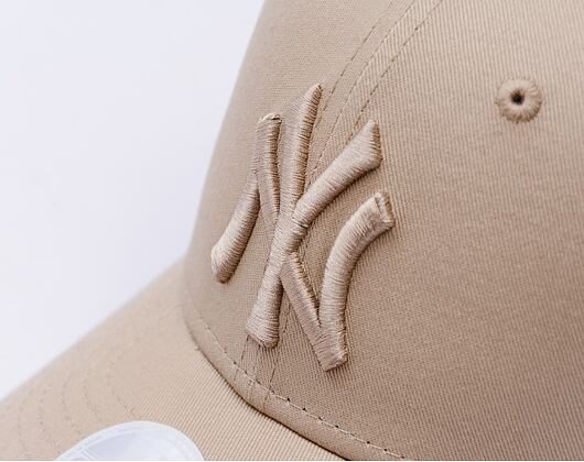 Dámská Kšiltovka New Era - MLB Essential 9FORTY - NY Yankees - Camel