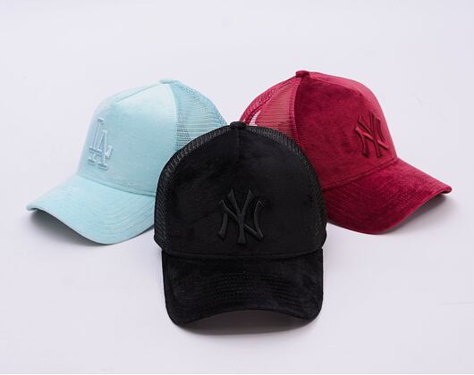 Kšiltovka New Era - MLB Velour 9FORTY Trucker - NY Yankees - Black