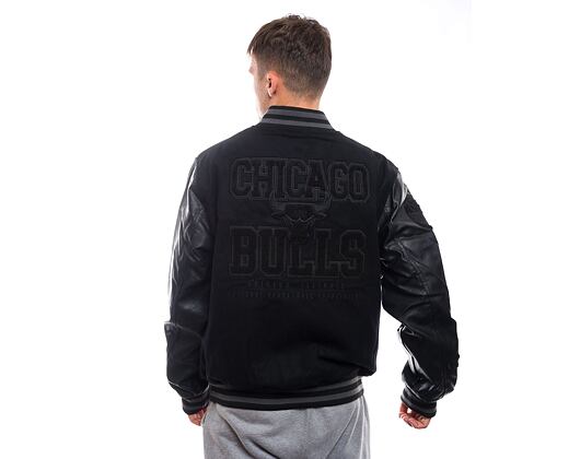 Bunda New Era - Patch Varsity Jacket - Chicago Bulls - Black