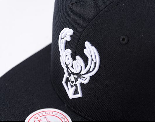 Kšiltovka Mitchell & Ness - Evergreen Black/White Snapback - Milwaukee Bucks - Black