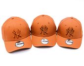 Kšiltovka New Era - 9FORTY MLB League Essential - NY Yankees - Brown