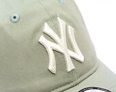 Kšiltovka New Era - MLB Essential 9TWENTY - NY Yankees - Mint Green / Off White