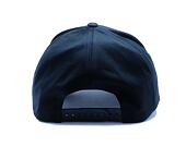 Kšiltovka Yupoong 5-Panel Curved Classic Snapback black