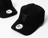 Kšiltovka New Era - 9FORTY A-Frame Monochrome - Chicago Bulls - Black